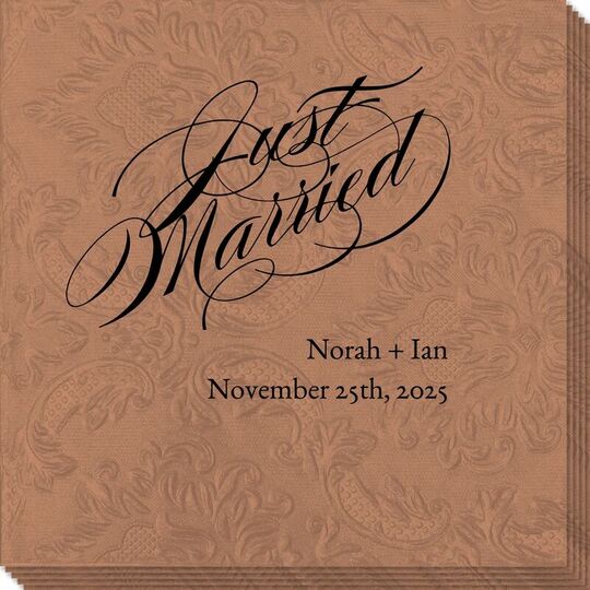 Romantic Just Married Carte Embossed Napkins