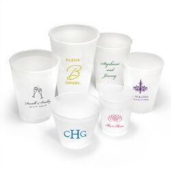 Modern Last Name Frosted Wedding Cups, Modern Wedding Cups, Fancy Elegant  Script, Custom Wedding Cups, Plastic Cups, 16oz Frosted Cups 